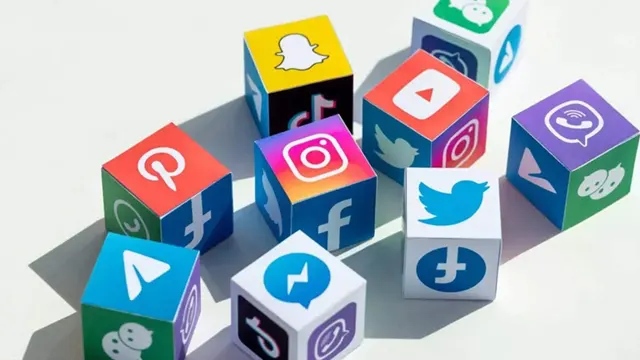 ملک بھر میں سوشل میڈیا سروسز کچھ دیر بند رہنے کے بعد بحال