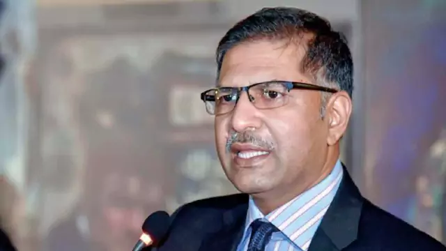 پشاور ہائیکورٹ کا فیصلہ وفاق اور کے پی اسمبلی پر لاگو ہوگا ، علی ظفر