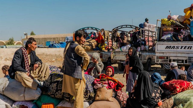 پاکستان میں رجسٹرڈ افغان مہاجرین کو قیام کیلئے ایک سال کی مہلت مل گئی