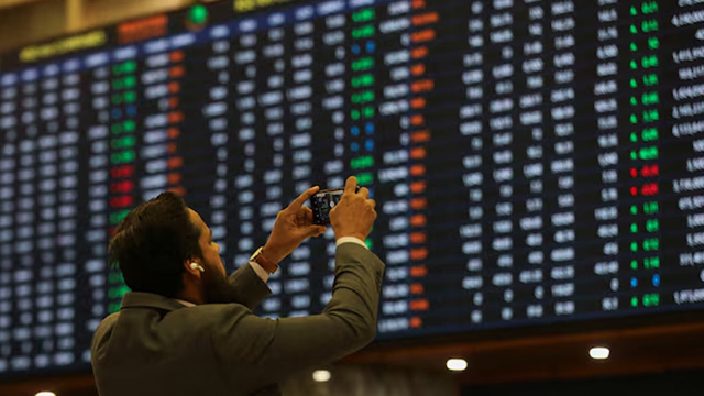 پاکستان اسٹاک انڈیکس نے پہلی بار 86 ہزار کی بلند ترین سطح عبور کر لی