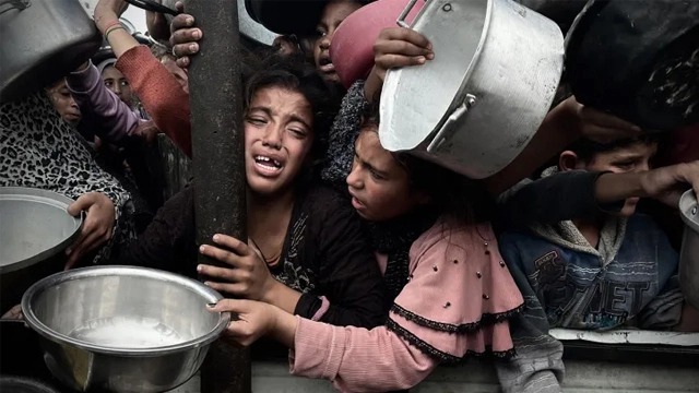 غزہ میں اسرائیلی حملوں میں 100 سے زائد فلسطینی شہید