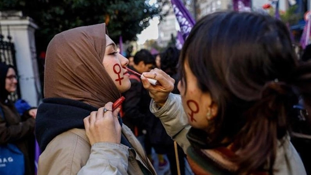 ہر 10 منٹ میں ایک خاتون کا شریکِ حیات کے ہاتھوں قتل ہونے کا انکشاف