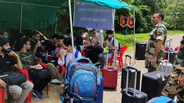 مقبوضہ کشمیر میں بھارتی فوج کے وجود نےطلباء کی تعلیم متاثر کر دی