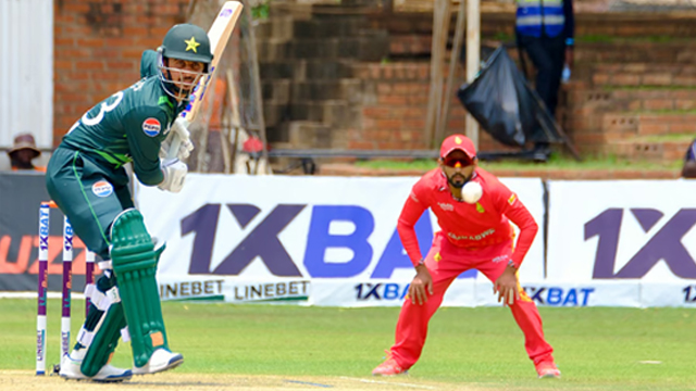 پاکستان نے زمبابوے کو 10 وکٹوں سے شکست دیدی