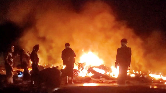 امریکا نے یمن کے فوجی ٹھکانے پر بمباری کی ذمہ داری قبول کرلی