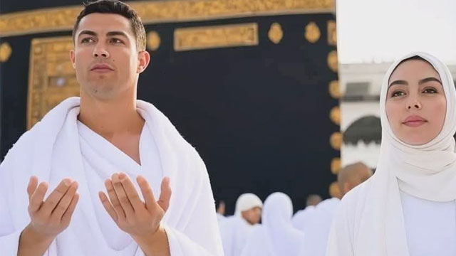 اے آئی کے ذریعے رونالڈو کی مقدس ترین مقام کی تصاویر وائرل