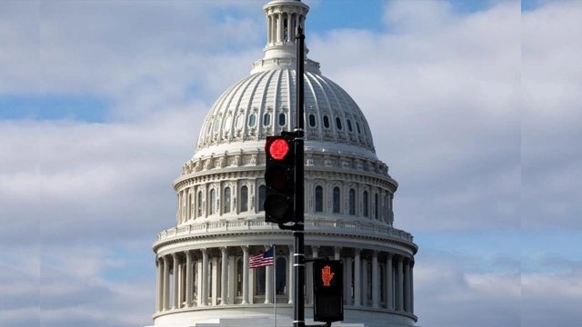 اخراجات کا پیکج مسترد، امریکا میں شٹ ڈاؤن کا خطرہ بڑھ گیا