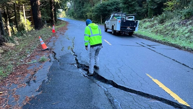 کیلیفورنیا میں زلزلہ، سونامی وارننگ کے بعد نقل مکانی شروع