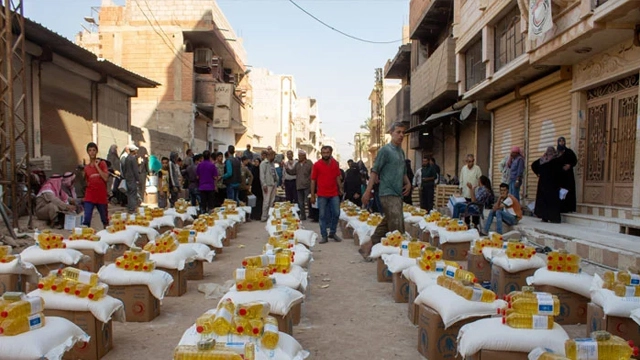 شام کے بڑے شہروں میں خوراک کی قلت پیدا ہو گئی