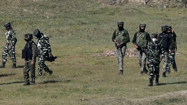 مقبوضہ کشمیر؛ بھارت منصوبوں کے نام پر زرعی زمینیں ہتھیانے لگا