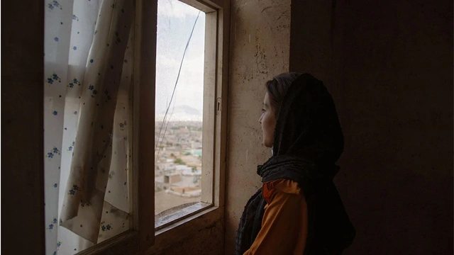 طالبان نے خواتین پر ایک اور پابندی عائد کر دی