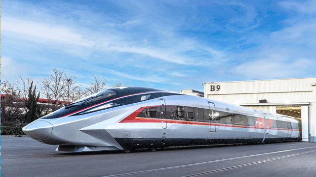 پاکستان کے دوست ملک نے دنیا کی تیز ترین ٹرین متعارف کرا دی