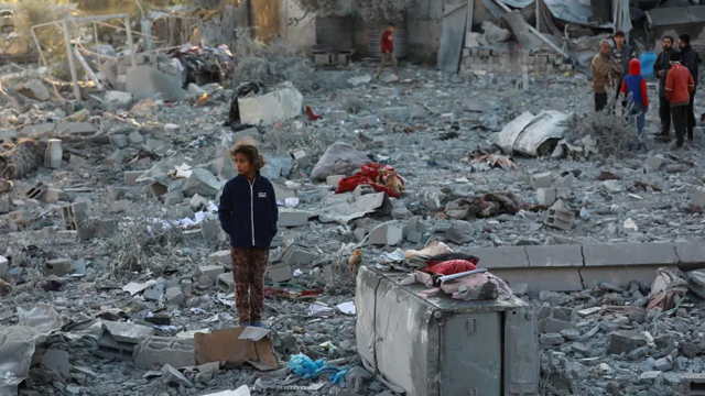 اسرائیل نے جنگ بندی کی بات شروع ہوتے ہی غزہ پر بم برسادیے، 65 شہید