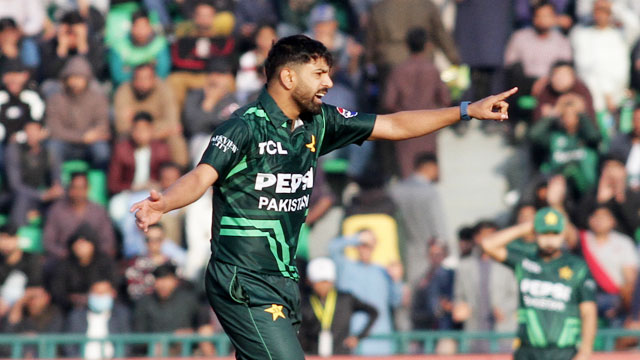 سہ ملکی سیریز؛ حارث پہلے ہی میچ میں انجری کا شکار، مگر کیسے؟