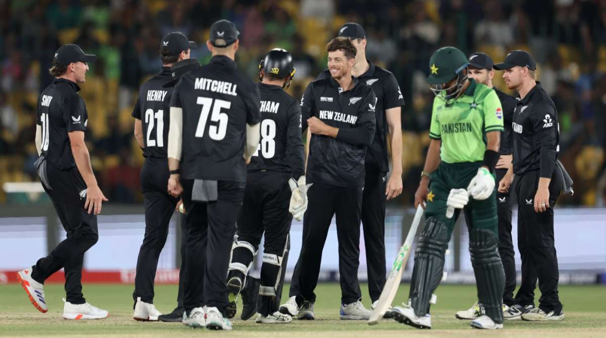 چیمپئنز ٹرافی؛ پاکستان کو پہلے ہی میچ میں شکست