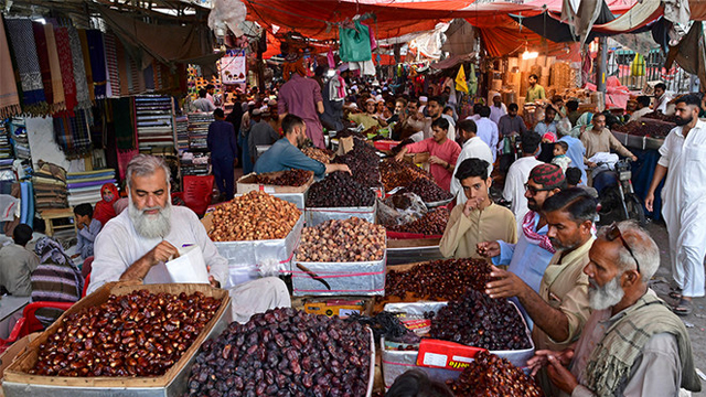 رمضان قریب آتے ہی کھجور کی قیمتوں میں بڑا اضافہ