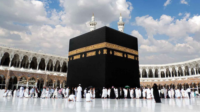 وزٹ ویزے پر حج کے خواہمشمندوں کیلئے بڑی خبر آگئی