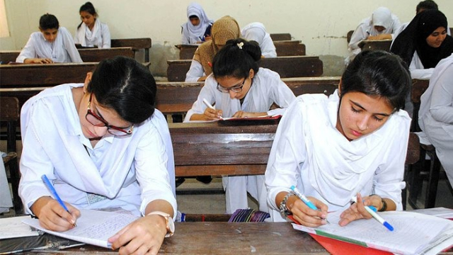 پنجاب کے سرکاری اسکولوں کی خراب کارکردگی پر ڈسٹرکٹ ایجوکیشن آفیسر نے انکوائری شروع کردی