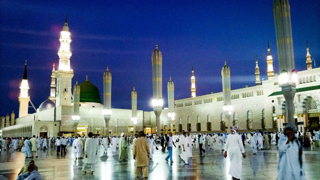 عید میلادالنبیﷺ کب ہوگی؟ بڑی پیشگوئی سامنے آگئی