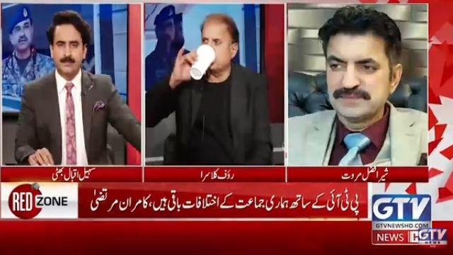 بانی پی ٹی آئی کا ساتھ چھوڑنا نہیں چاہتا، شیر افضل مروت