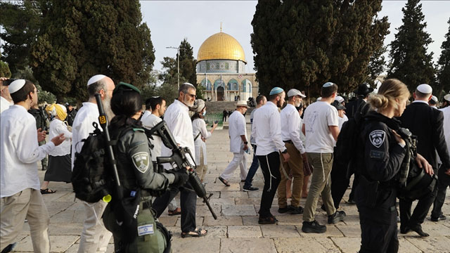 یہودی آبادکاروں کا رمضان المبارک میں مسجد اقصیٰ پر حملہ
