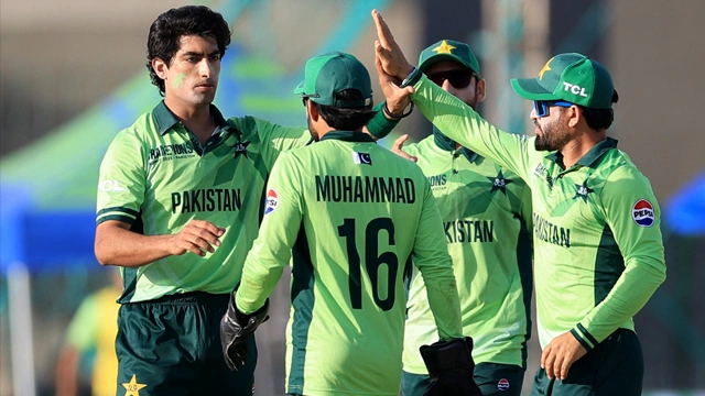 رضوان سے کپتانی چھن گئی، کئی سینئر کھلاڑی ٹیم سے ڈراپ