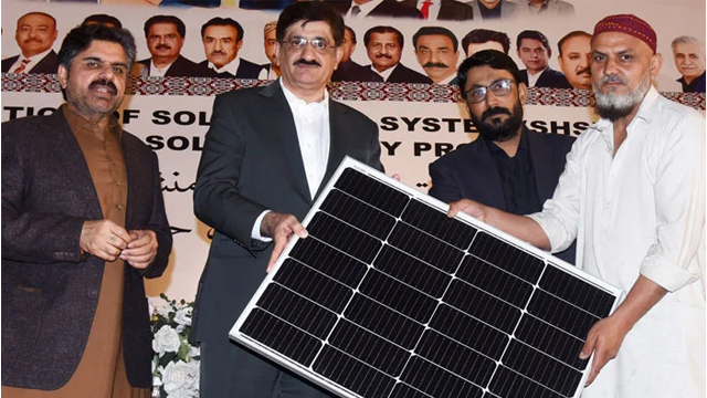 موٹروے پر سفر کرنے والے ہوجائیں ہوشیار
