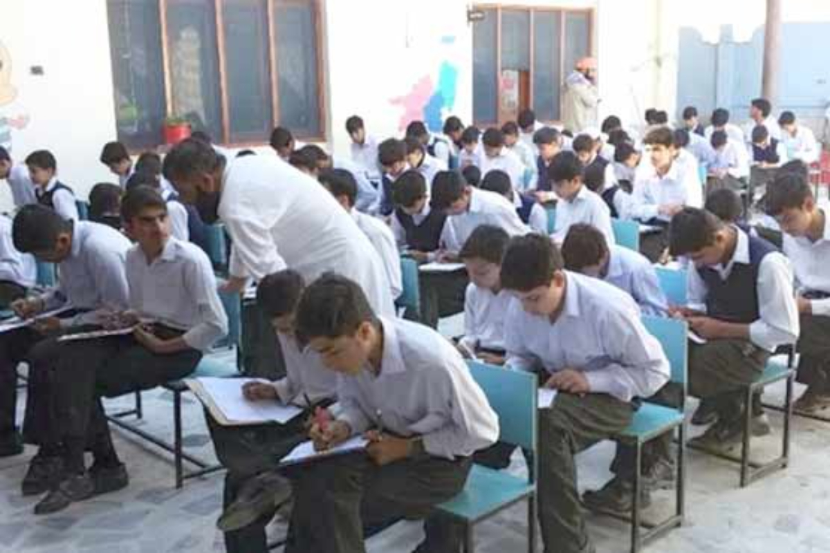 کراچی: نہم و دہم جماعت کے سالانہ امتحانات کل سے شروع ہوں گے