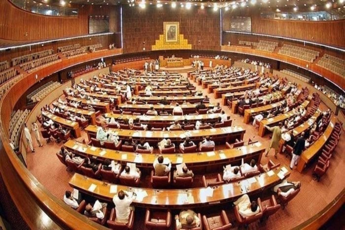 قومی اسمبلی کی قائمہ کمیٹی برائے خزانہ نے "فنانشل انسٹیٹیوشن ترمیمی بل 2026” کی منظوری دیدی