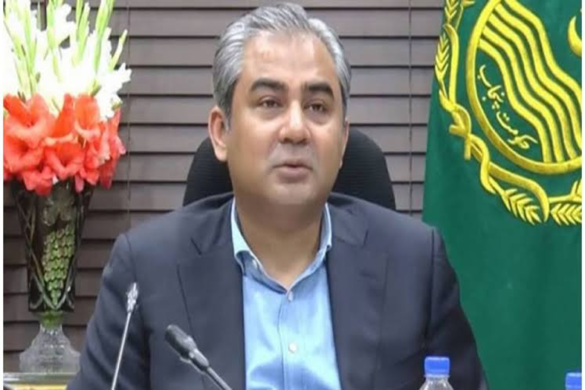 مکمل سفری دستاویزات کے حامل کسی مسافر کو سفر سے نہیں روکا جارہا، محسن نقوی