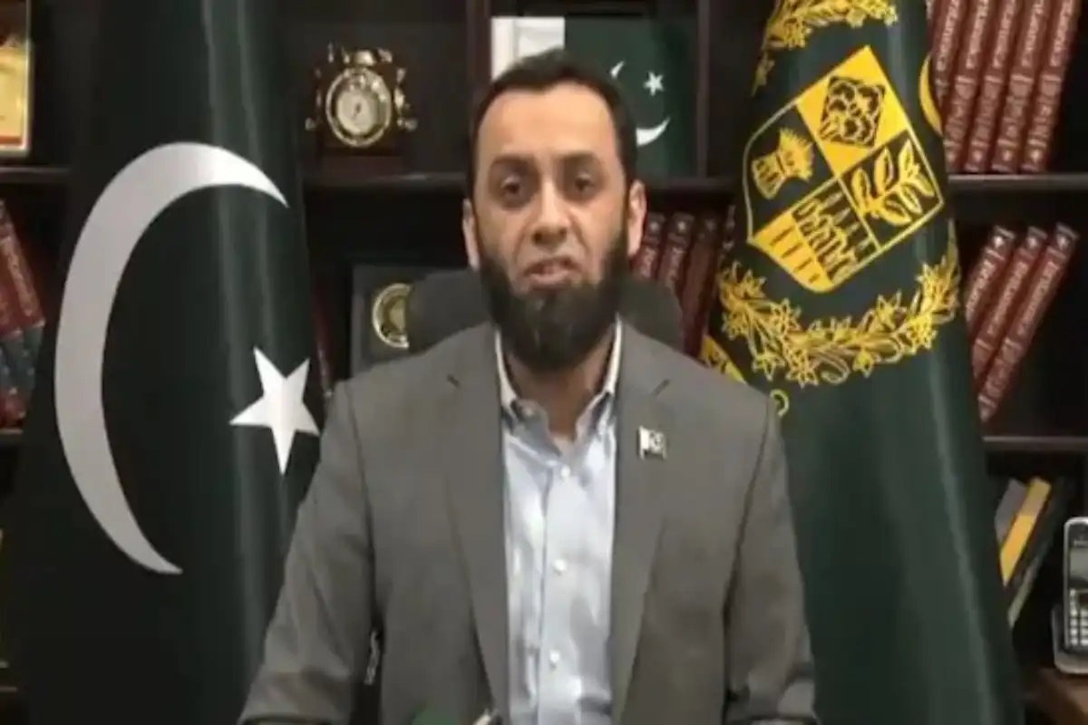 عطا تارڑ نے فیض حمید کی سزا کو تاریخی فیصلہ قرار دیدیا