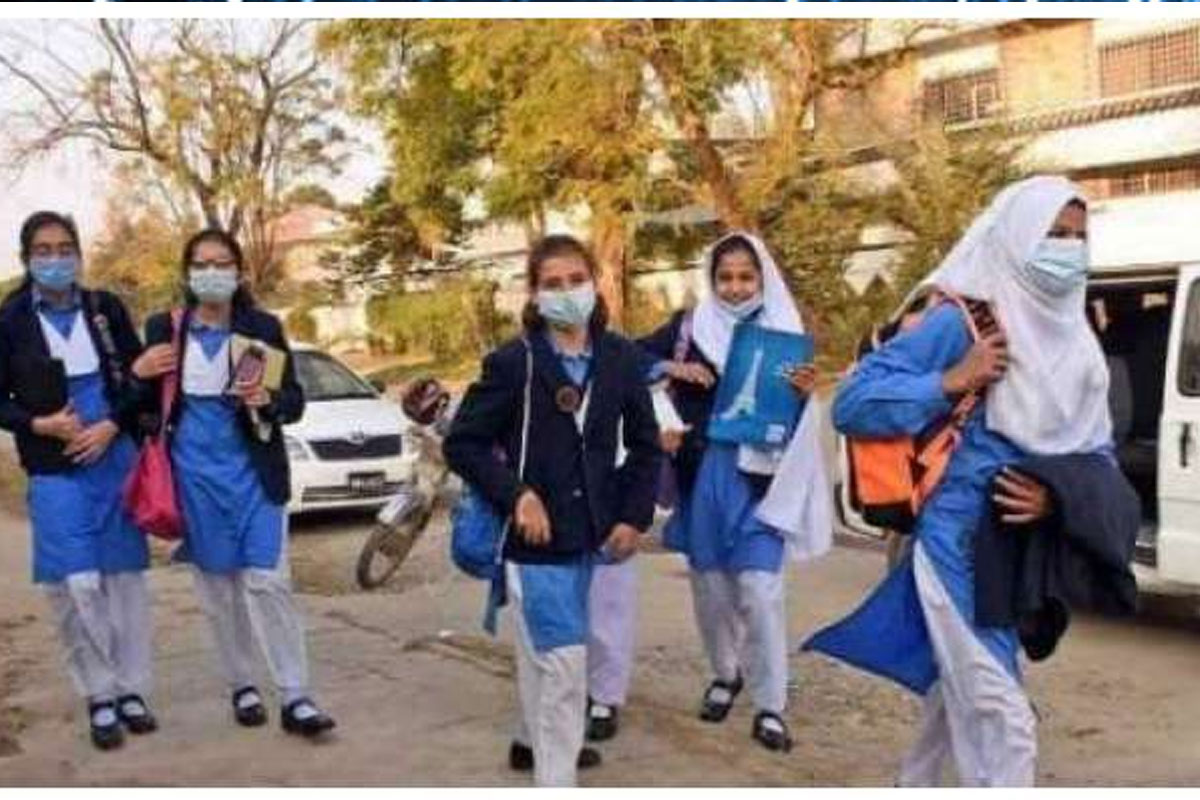 موسم سرما کیلئے اسکولوں کے نئے اوقات کار کیا ہونگے؟ فیصلہ ہو گیا