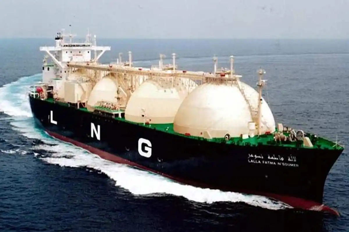 اوگرا نے ایل این جی کی قیمت میں کمی کردی