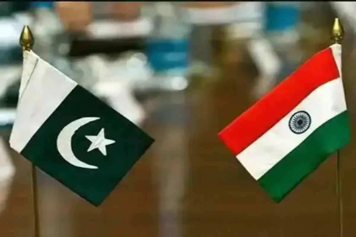 پاکستان اور بھارت کے ڈی جی ایم اوز کا کشیدگی میں کمی کیلئے ٹیلیفونک رابطہ