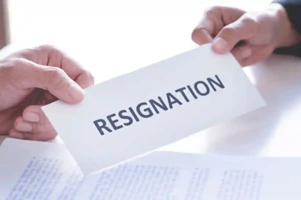 سیکرٹری جنرل قومی اسمبلی طاہر حسین عہدے سے مستعفی