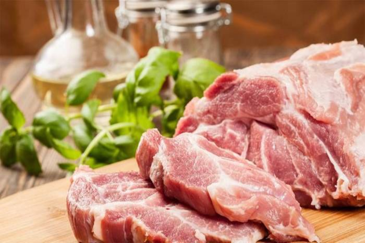 گرمیوں میں گوشت کھانے کے بعد طبیعت کی خرابی سے بچنے کے 7 آسان طریقے