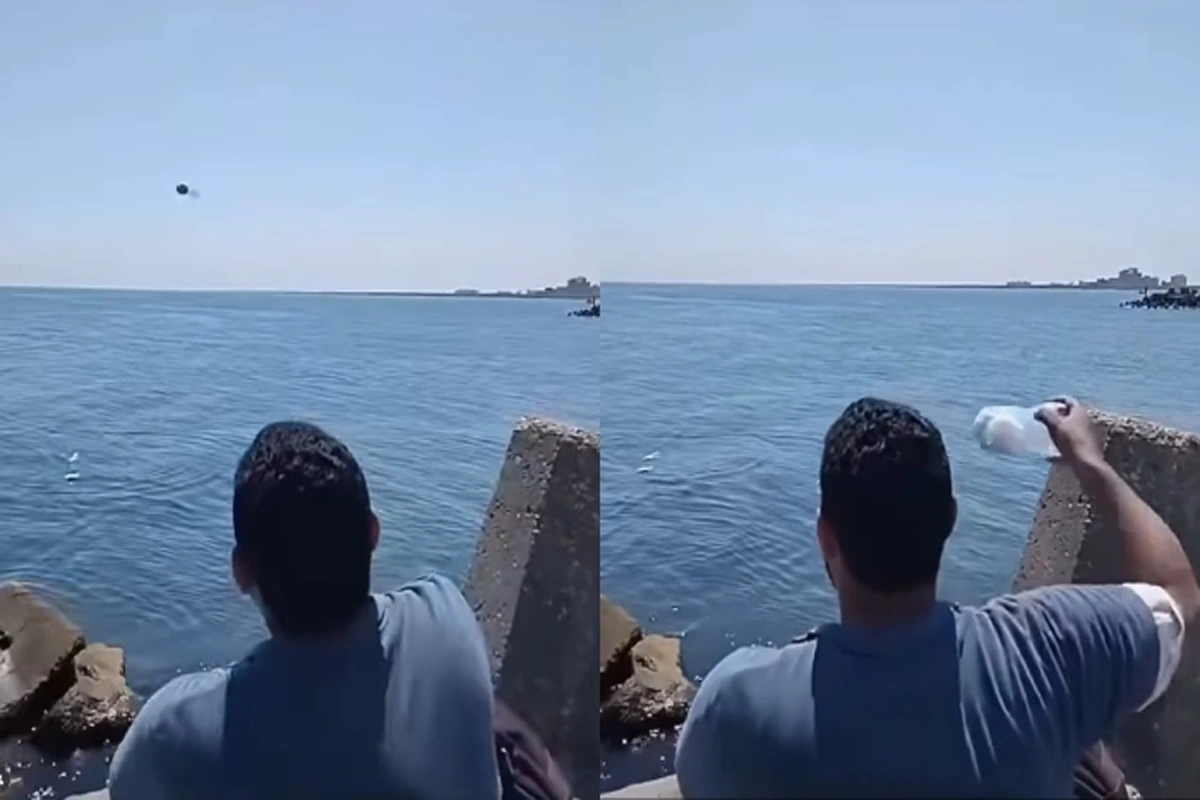 غزہ میں بھوک و افلاس، مصری شہری خوراک بوتلوں میں بند کرکے سمندر میں پھینکنے لگے