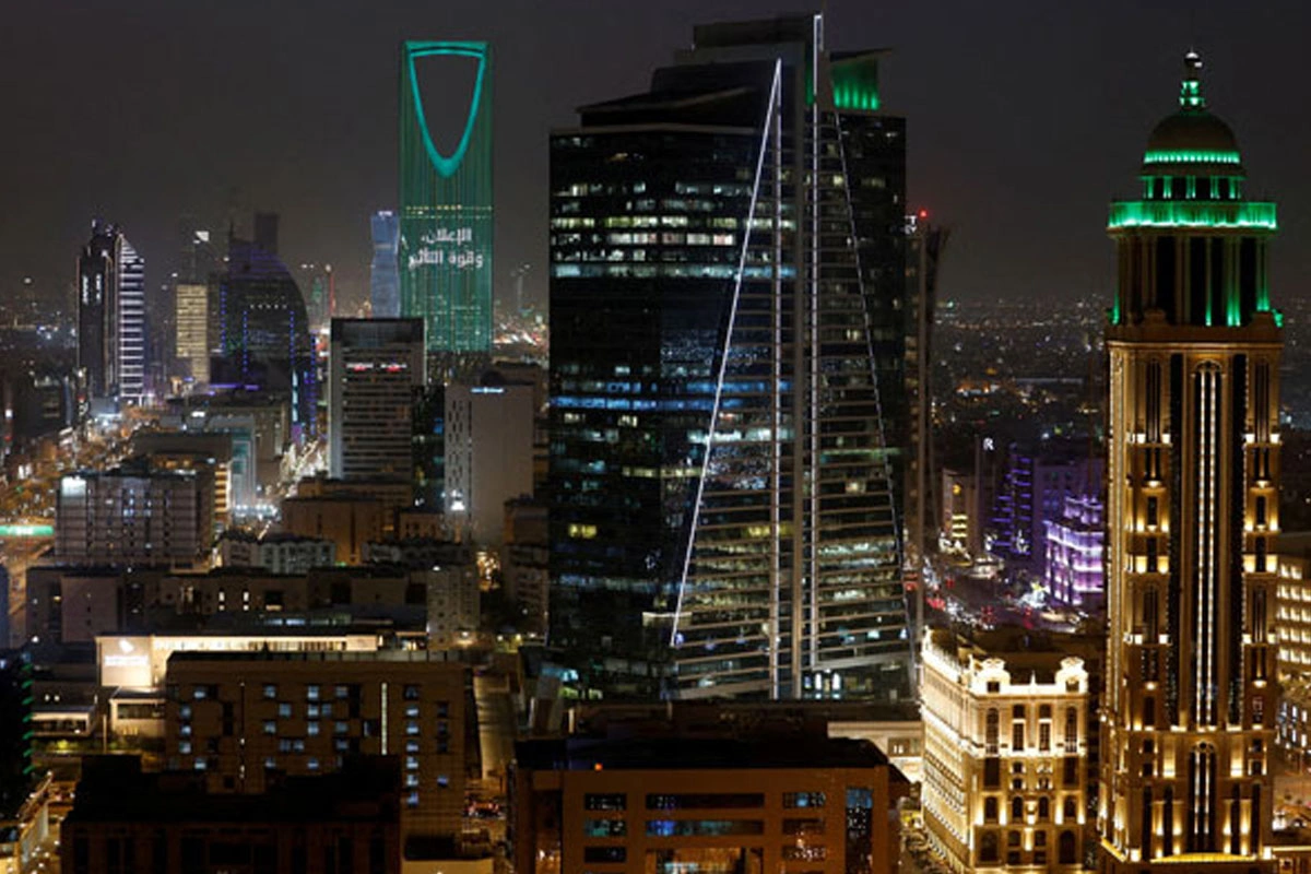 سعودی عرب میں نوکری کرنے والوں کیلئے بڑی خوشخبری؛ بڑا فیصلہ ہوگیا