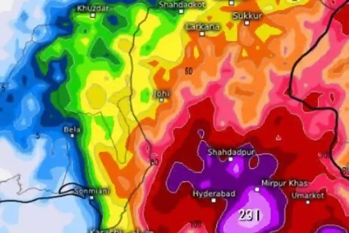 تیز ہواؤں اور گرج چمک کے ساتھ بارشیں؛ نیا شروع ہونے والا سلسلہ کتنا طویل ہو گا؟