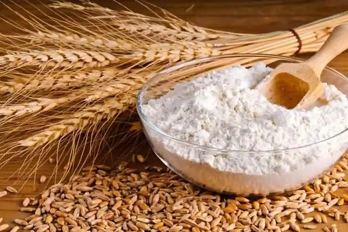 آٹے کی قیمت میں تاریخی کمی ہوگئی
