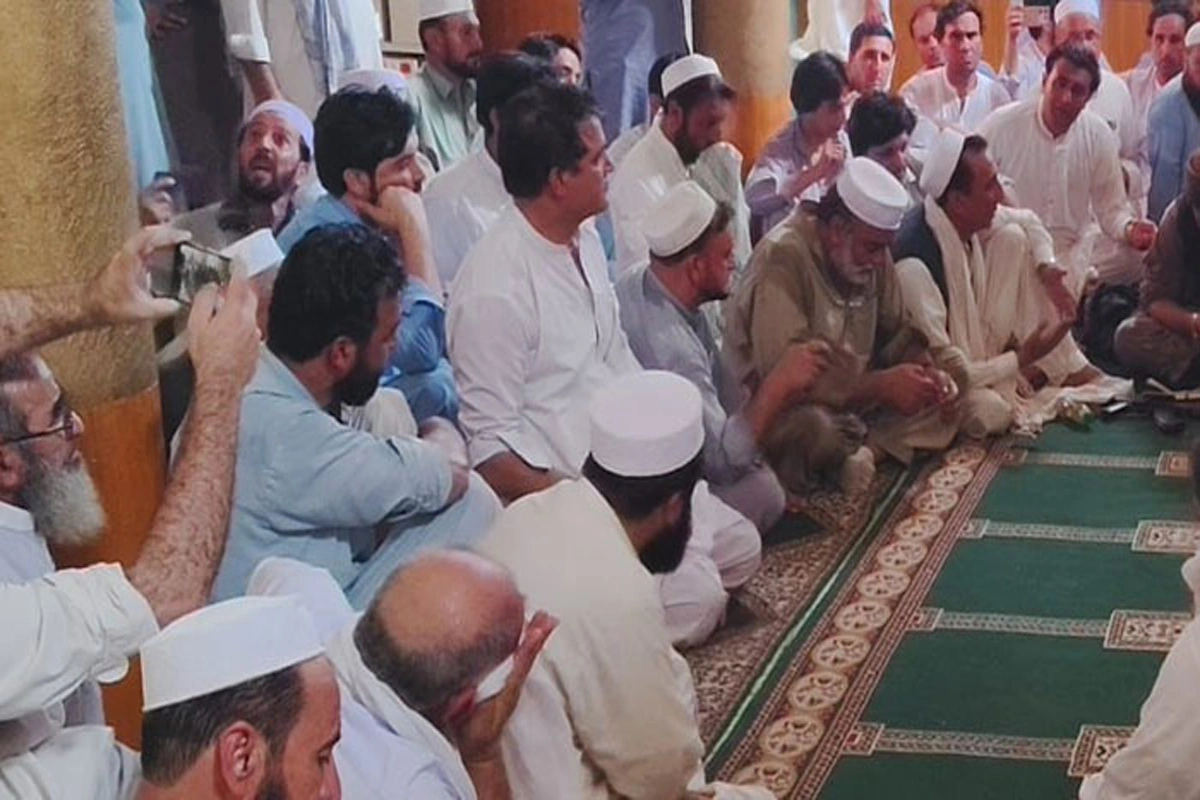 باجوڑ امن جرگے کے مذاکرات کا پہلا راؤنڈ ختم، کل دوبارہ جرگہ ہوگا