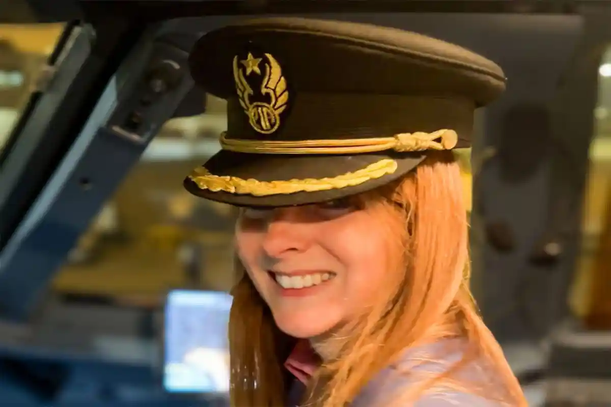 برطانوی ہائی کمشنر کا قومی ایئرلائن کے ذریعے کراچی سے اسلام آباد کا سفر