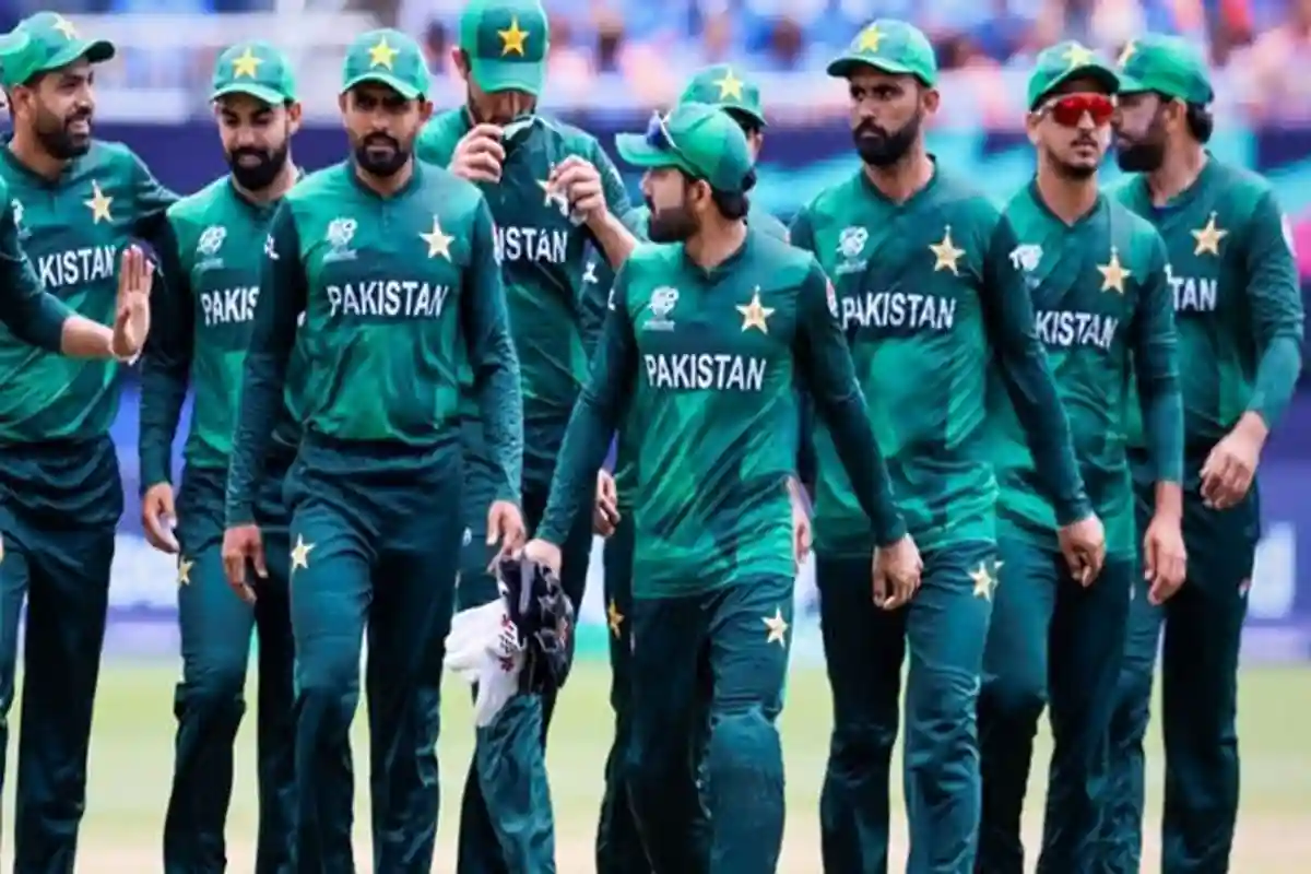 بابر اور رضوان آؤٹ! تین ملکی ٹی ٹوئنٹی سیریز اور ایشیا کپ کیلئے پاکستانی اسکواڈ کا اعلان