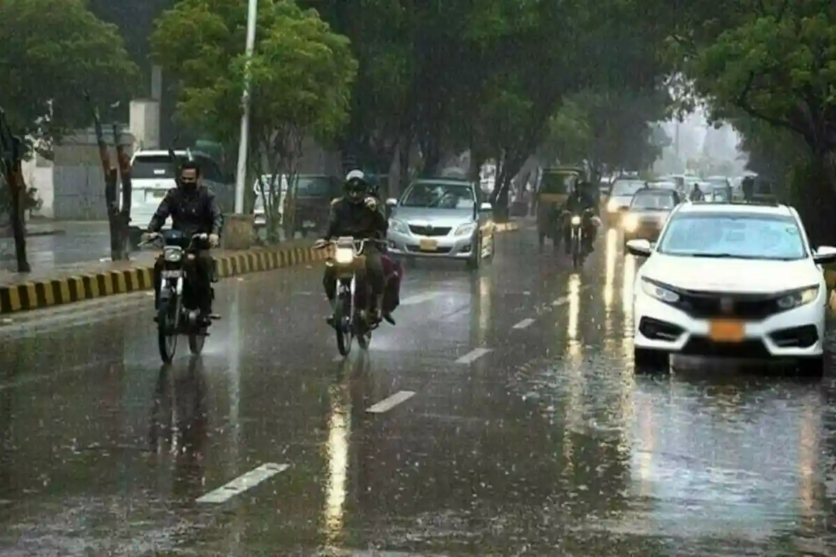 ملک کے مختلف شہروں میں بارش، اسلام آباد کے نشیبی علاقے ڈوب گئے، ڈی آئی خان میں 7 افراد جاں بحق