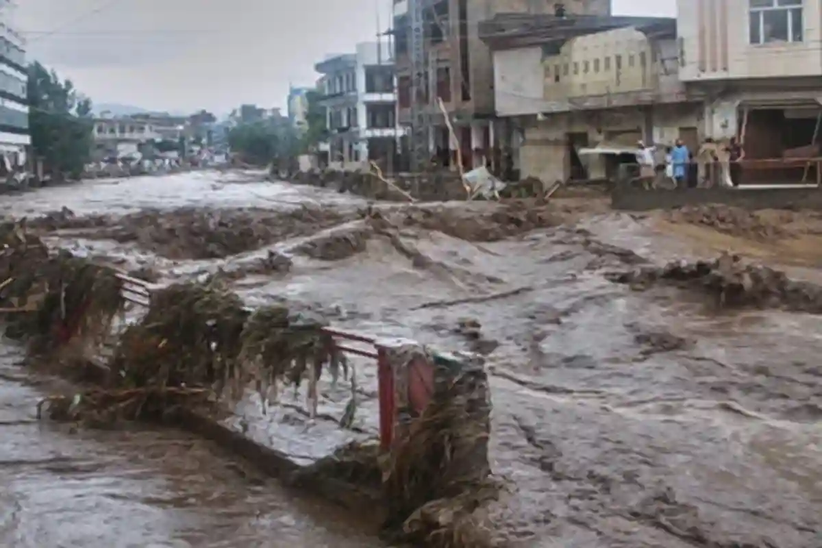 بارشوں کے سبب خیبرپختونخوا میں 341 افراد جاں بحق، بونیر میں تعداد 222 ہوگئی