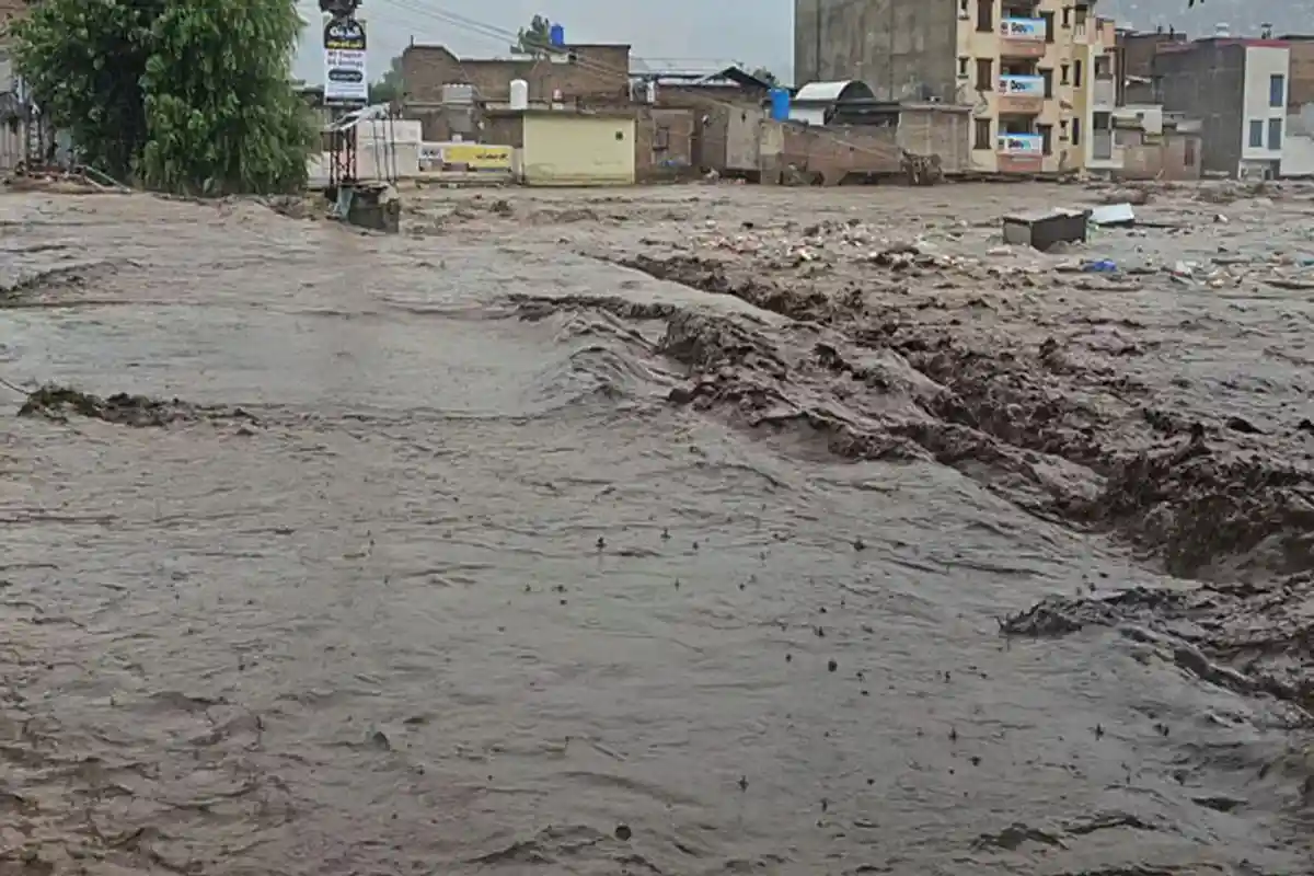 پنجاب بھر میں شدید بارشوں کی پیش گوئی، پوٹھوہار ریجن میں فلیش فلڈنگ کا خدشہ