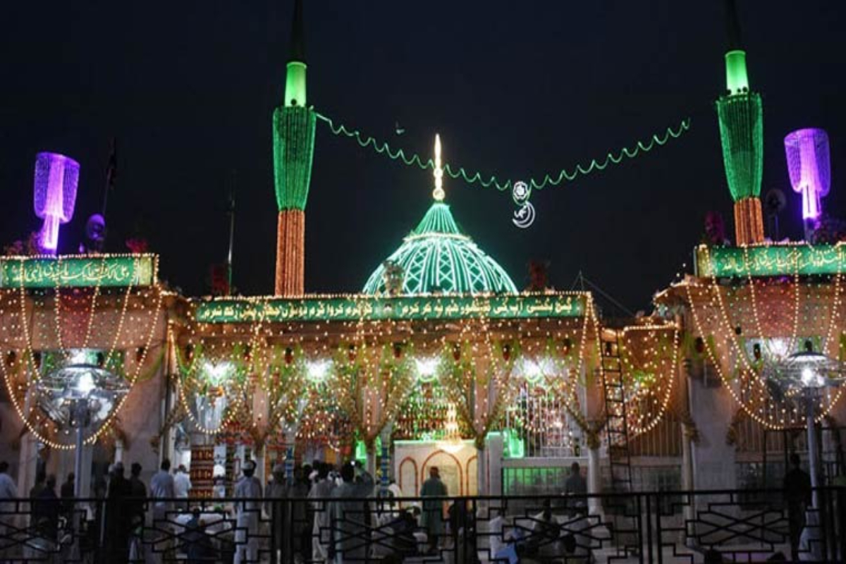 لاہور: حضرت داتا گنج بخشؒ کے عرس مبارک کی تقریبات اختتام پذیر