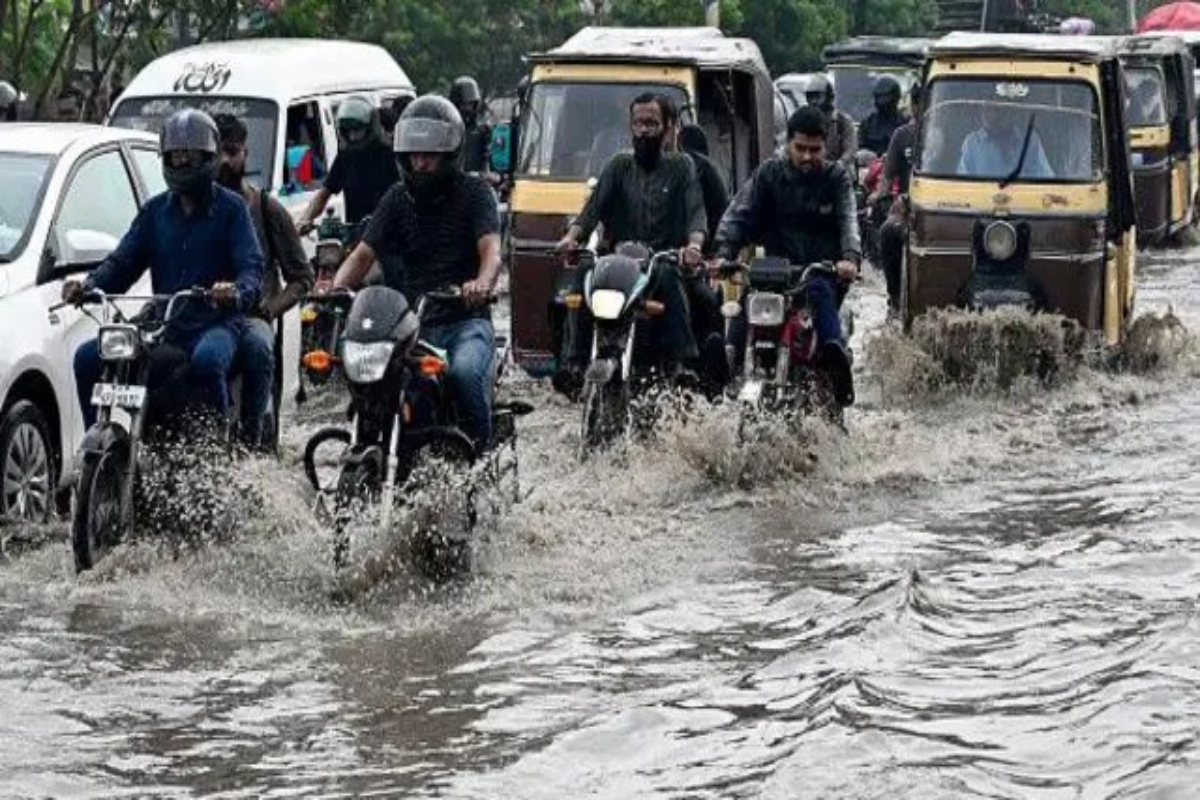 شہر قائد میں گزشتہ روز کہاں کتنی بارش ہوئی ؟ اعداد و شمار جاری
