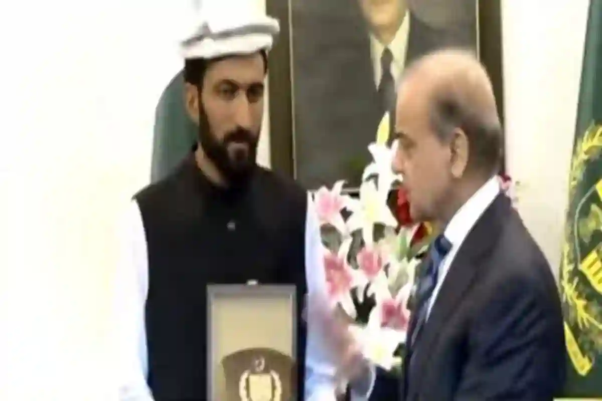 گلگت بلتستان میں 300 انسانی جانیں بچانے والے ہیروز کیلیے 25، 25 لاکھ روپے انعام