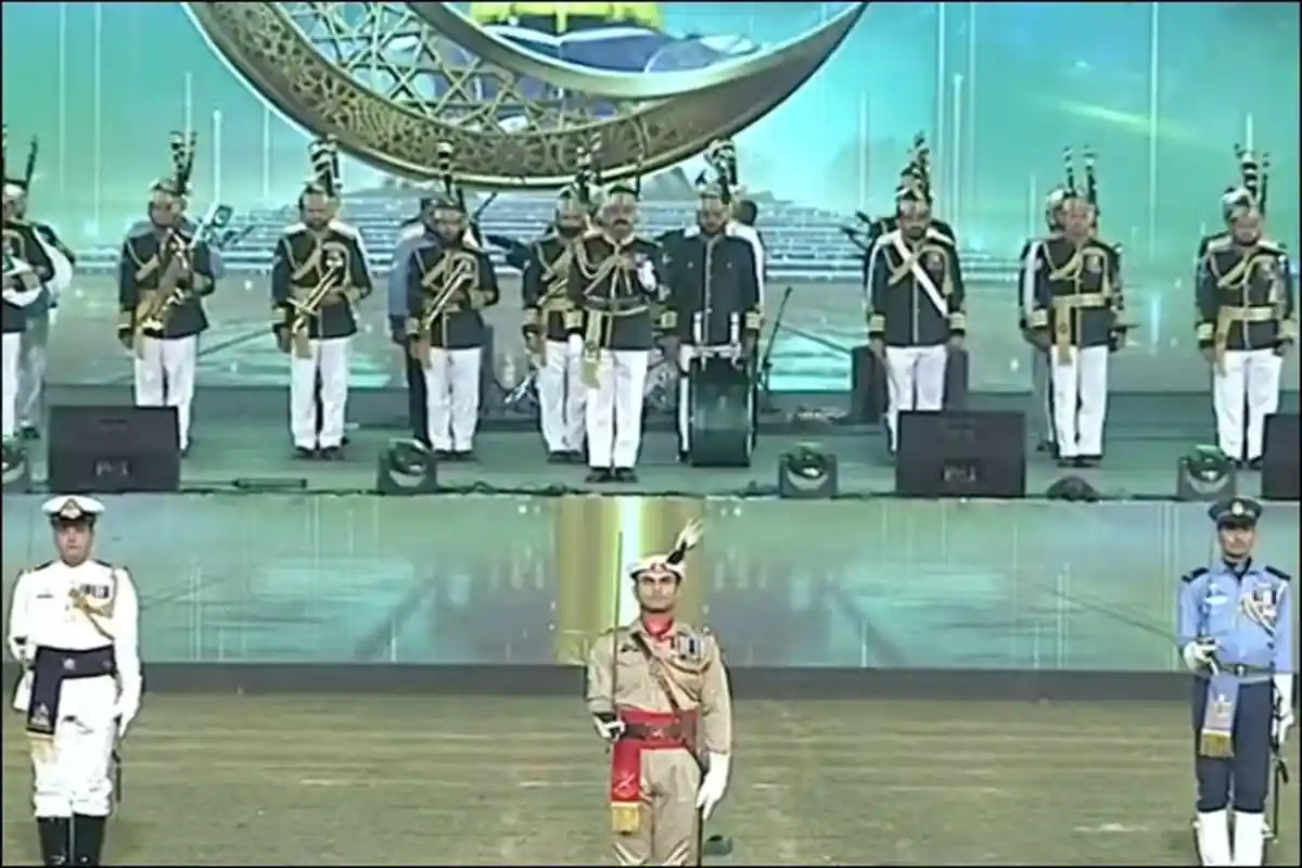 اسلام آباد میں یوم آزادی اور معرکہ حق کی پُروقار تقریب میں وزیر اعظم کاخطاب